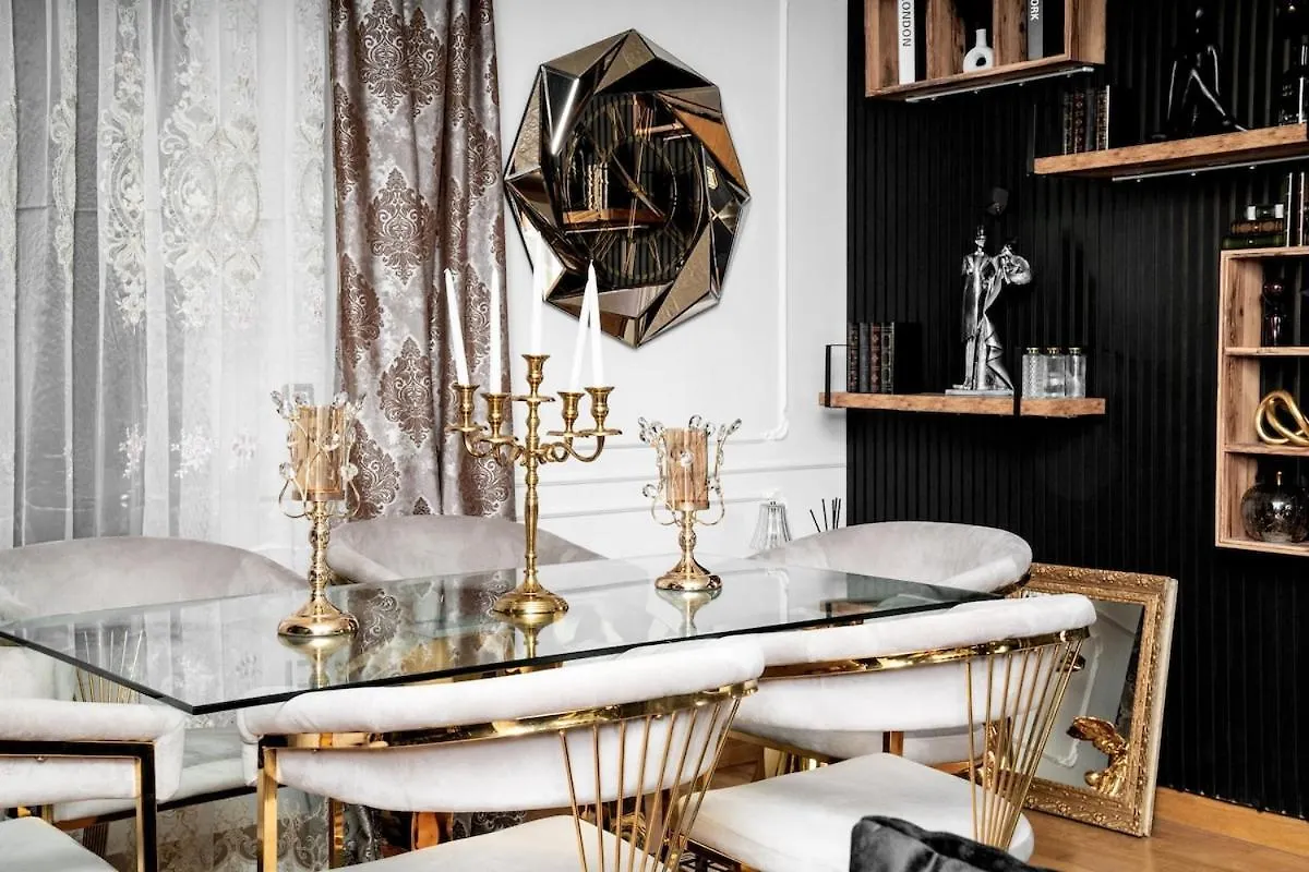 Luxury 2Bedrooms Arc De Triomphe París 0*,  Francia